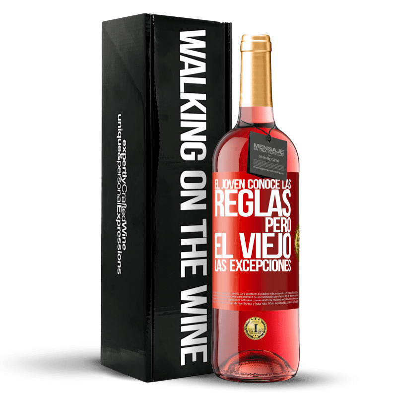 29,95 € Envío gratis | Vino Rosado Edición ROSÉ El joven conoce las reglas, pero el viejo las excepciones Etiqueta Roja. Etiqueta personalizable Vino joven Cosecha 2025 Tempranillo