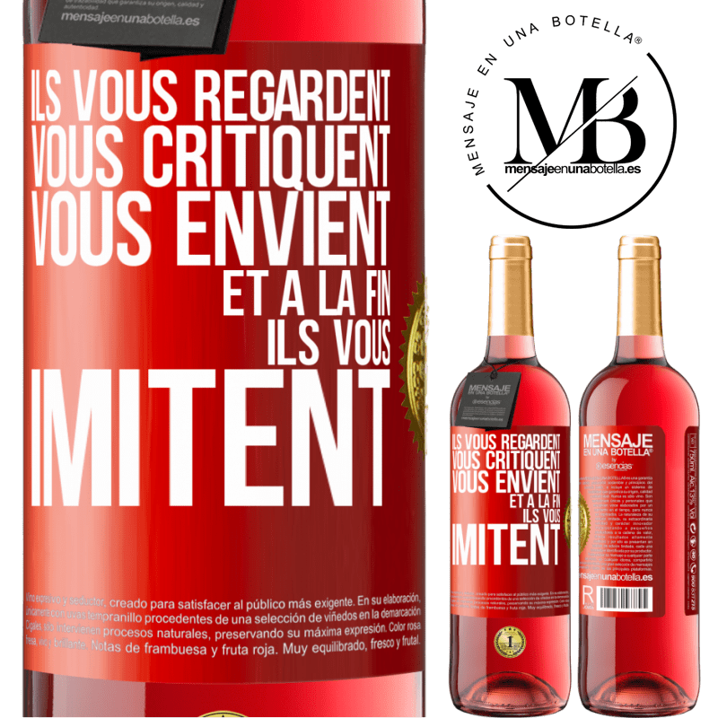 29,95 € Envoi gratuit | Vin rosé Édition ROSÉ Ils vous regardent, vous critiquent vous envient... et à la fin ils vous imitent Étiquette Rouge. Étiquette personnalisable Vin jeune Récolte 2025 Tempranillo