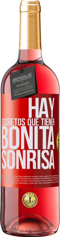 29,95 € | Vino Rosado Edición ROSÉ Hay secretos que tienen bonita sonrisa Etiqueta Roja. Etiqueta personalizable Vino joven Cosecha 2023 Tempranillo