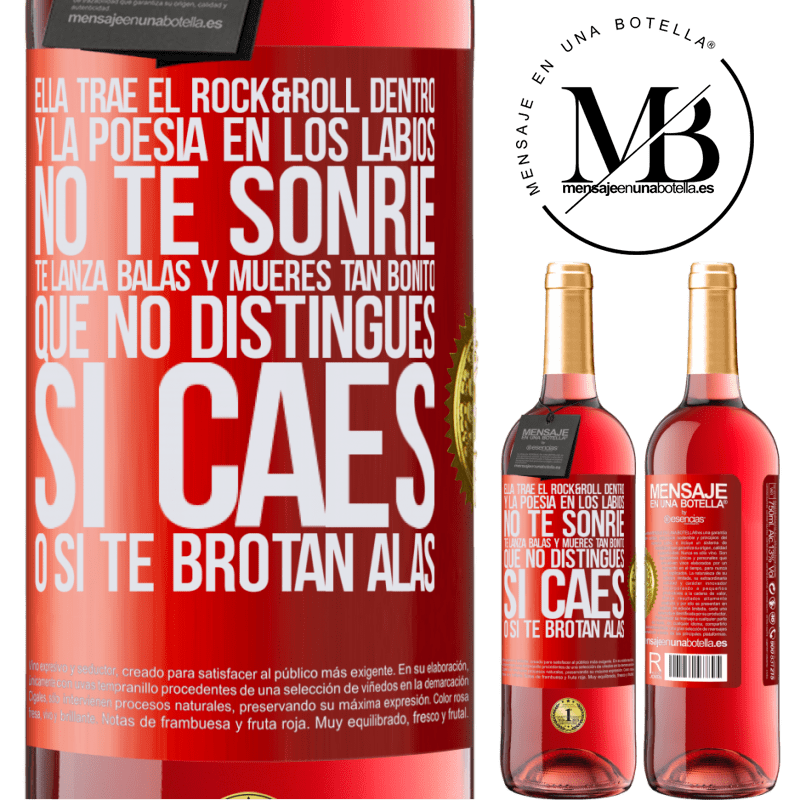 29,95 € Envío gratis | Vino Rosado Edición ROSÉ Ella trae el Rock&Roll dentro y la poesía en los labios. No te sonríe, te lanza balas, y mueres tan bonito, que no Etiqueta Roja. Etiqueta personalizable Vino joven Cosecha 2025 Tempranillo