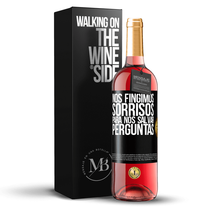 29,95 € Envio grátis | Vinho rosé Edição ROSÉ Nós fingimos sorrisos para nos salvar perguntas Etiqueta Preta. Etiqueta personalizável Vinho jovem Colheita 2025 Tempranillo