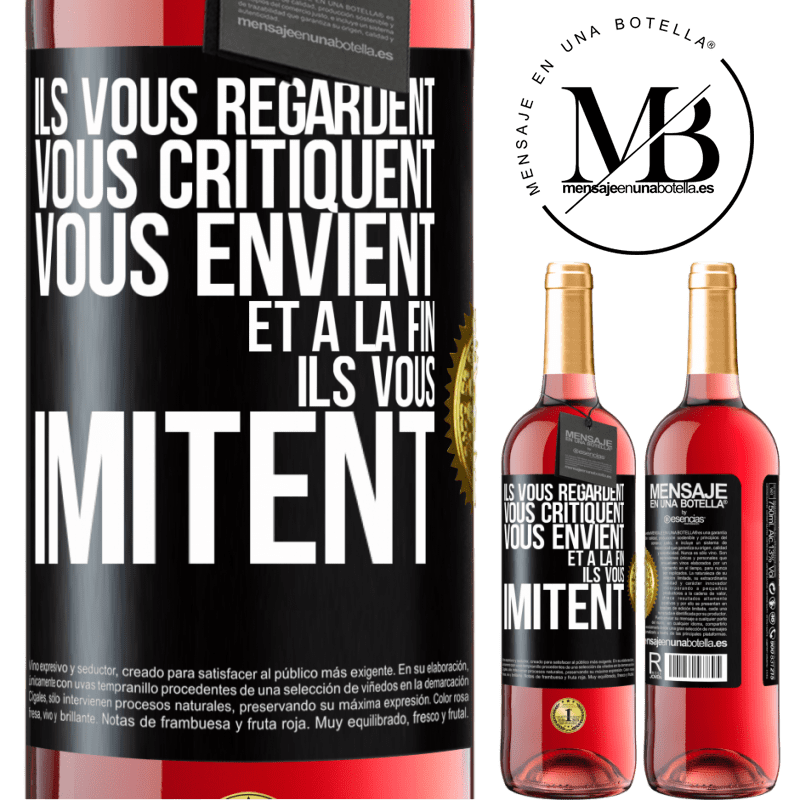 29,95 € Envoi gratuit | Vin rosé Édition ROSÉ Ils vous regardent, vous critiquent vous envient... et à la fin ils vous imitent Étiquette Noire. Étiquette personnalisable Vin jeune Récolte 2025 Tempranillo