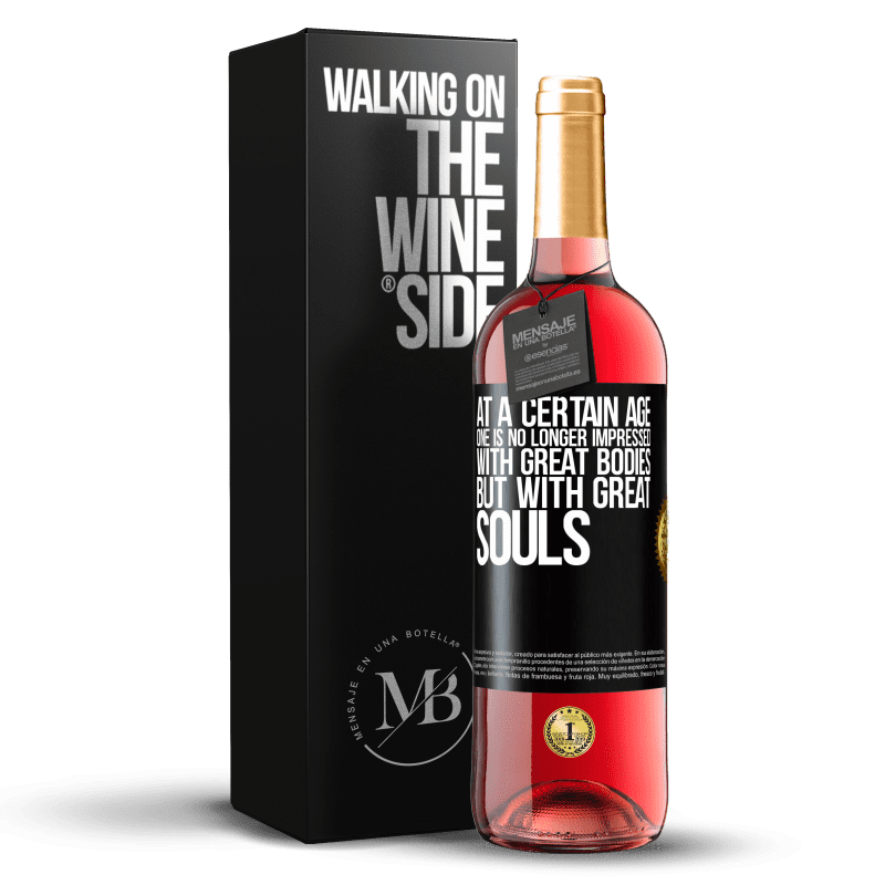 29,95 € Free Shipping | Rosé Wine ROSÉ Edition At a certain age one is no longer impressed with great bodies, but with great souls Black Label. Customizable label Young wine Harvest 2023 Tempranillo