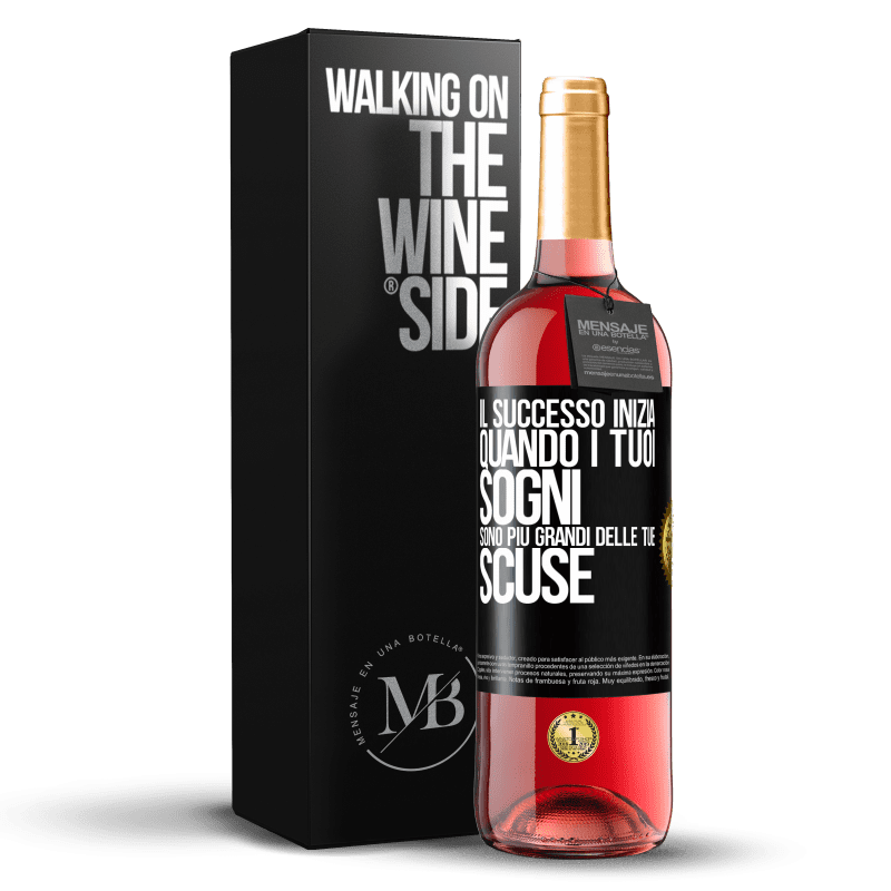 29,95 € Spedizione Gratuita | Vino rosato Edizione ROSÉ Il successo inizia quando i tuoi sogni sono più grandi delle tue scuse Etichetta Nera. Etichetta personalizzabile Vino giovane Raccogliere 2024 Tempranillo