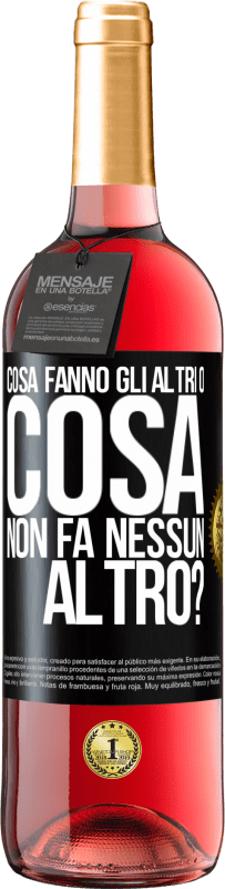 29,95 € | Vino rosato Edizione ROSÉ Cosa fanno gli altri o cosa non fa nessun altro? Etichetta Nera. Etichetta personalizzabile Vino giovane Raccogliere 2023 Tempranillo