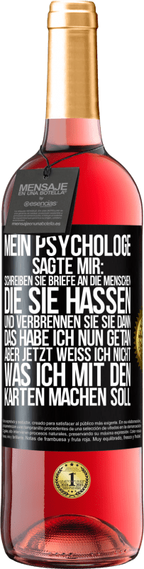 «Mein Psychologe sagte mir: Schreiben Sie Briefe an die Menschen, die Sie hassen, und verbrennen Sie sie dann. Das habe ich nun g» ROSÉ Ausgabe