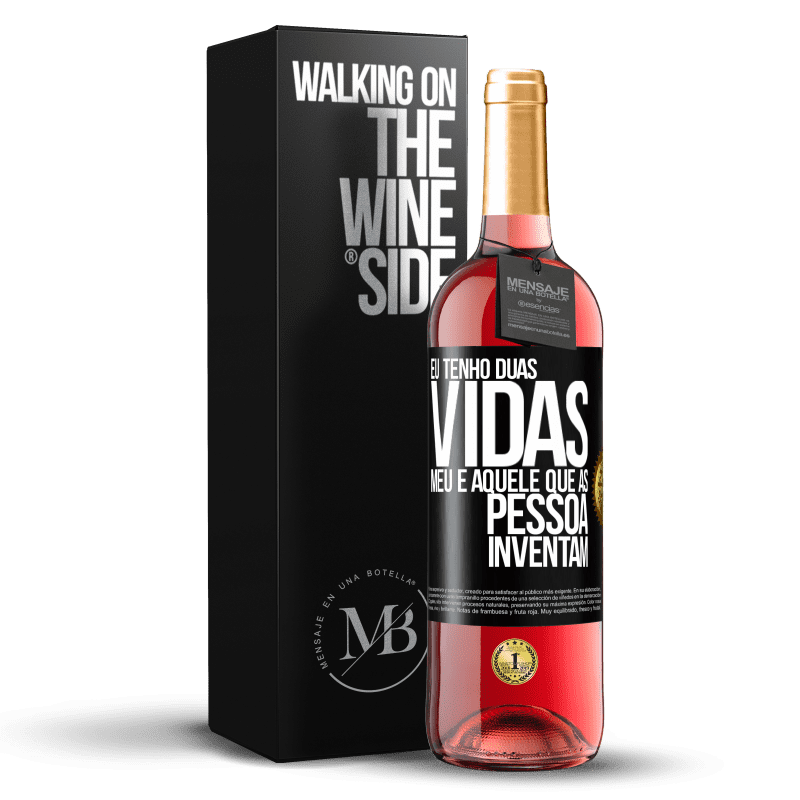 29,95 € Envio grátis | Vinho rosé Edição ROSÉ Eu tenho duas vidas. Meu e aquele que as pessoas inventam Etiqueta Preta. Etiqueta personalizável Vinho jovem Colheita 2023 Tempranillo