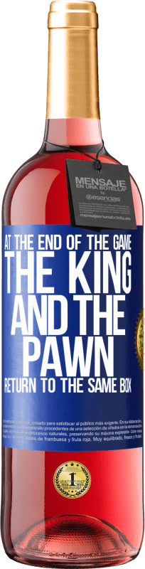 29,95 € | ロゼワイン ROSÉエディション ゲームの終わりに、キングとポーンは同じボックスに戻ります 青いタグ. カスタマイズ可能なラベル 若いワイン 収穫 2023 Tempranillo