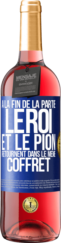 29,95 € Envoi gratuit | Vin rosé Édition ROSÉ A la fin de la partie le roi et le pion retournent dans le même coffret Étiquette Bleue. Étiquette personnalisable Vin jeune Récolte 2025 Tempranillo