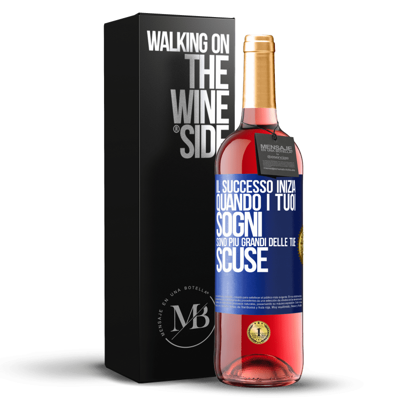 29,95 € Spedizione Gratuita | Vino rosato Edizione ROSÉ Il successo inizia quando i tuoi sogni sono più grandi delle tue scuse Etichetta Blu. Etichetta personalizzabile Vino giovane Raccogliere 2025 Tempranillo