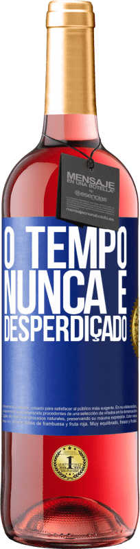 29,95 € | Vinho rosé Edição ROSÉ O tempo nunca é desperdiçado Etiqueta Azul. Etiqueta personalizável Vinho jovem Colheita 2024 Tempranillo