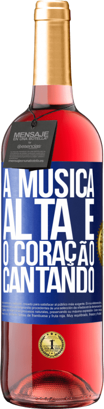 29,95 € Envio grátis | Vinho rosé Edição ROSÉ A música alta e o coração cantando Etiqueta Azul. Etiqueta personalizável Vinho jovem Colheita 2024 Tempranillo