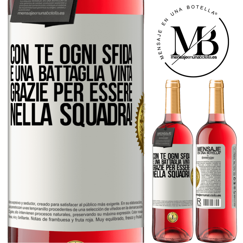 29,95 € Spedizione Gratuita | Vino rosato Edizione ROSÉ Con te ogni sfida è una battaglia vinta. Grazie per essere nella squadra! Etichetta Bianca. Etichetta personalizzabile Vino giovane Raccogliere 2024 Tempranillo
