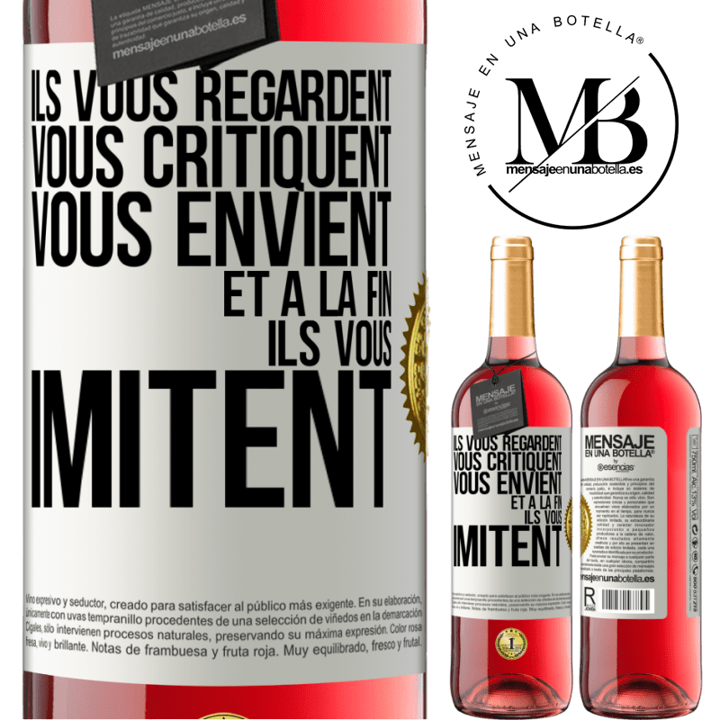 29,95 € Envoi gratuit | Vin rosé Édition ROSÉ Ils vous regardent, vous critiquent vous envient... et à la fin ils vous imitent Étiquette Blanche. Étiquette personnalisable Vin jeune Récolte 2025 Tempranillo