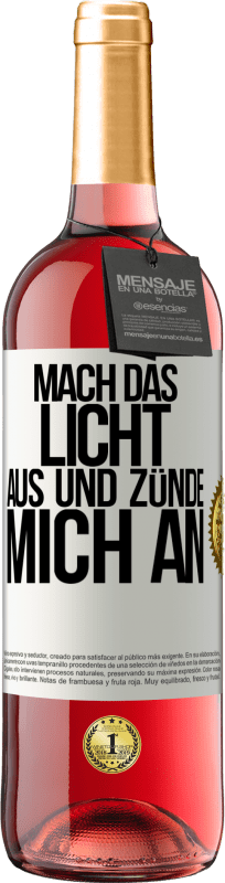29,95 € | Roséwein ROSÉ Ausgabe Mach das Licht aus und zünde mich an Weißes Etikett. Anpassbares Etikett Junger Wein Ernte 2025 Tempranillo