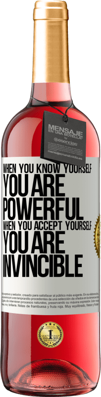 29,95 € Free Shipping | Rosé Wine ROSÉ Edition When you know yourself, you are powerful. When you accept yourself, you are invincible White Label. Customizable label Young wine Harvest 2025 Tempranillo