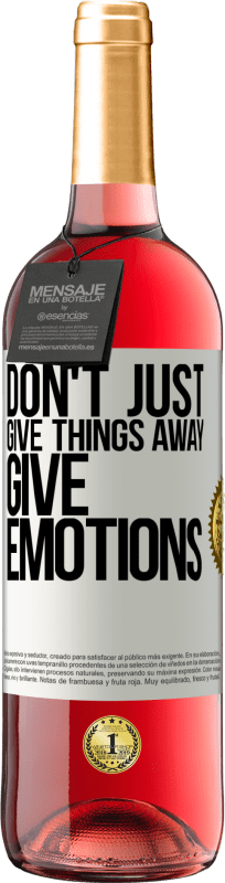 29,95 € | Rosé Wine ROSÉ Edition Don't just give things away, give emotions White Label. Customizable label Young wine Harvest 2024 Tempranillo