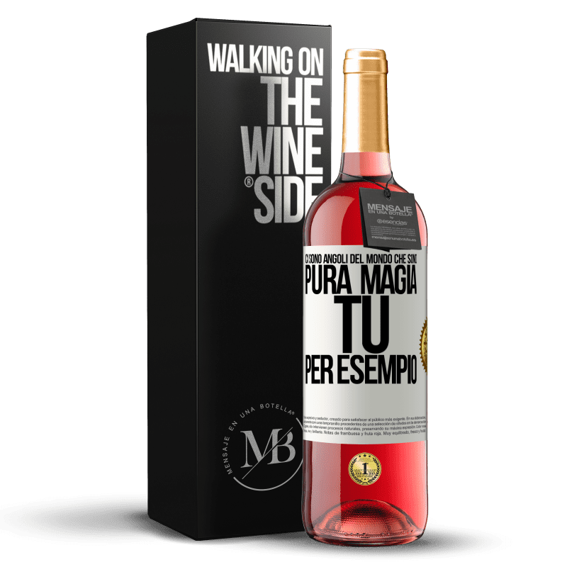 29,95 € Spedizione Gratuita | Vino rosato Edizione ROSÉ Ci sono angoli del mondo che sono pura magia. Tu per esempio Etichetta Bianca. Etichetta personalizzabile Vino giovane Raccogliere 2023 Tempranillo