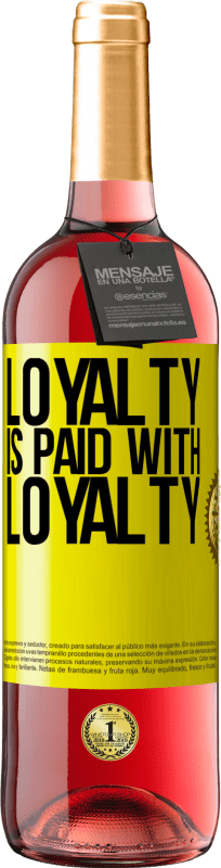 29,95 € | Rosé Wine ROSÉ Edition Loyalty is paid with loyalty Yellow Label. Customizable label Young wine Harvest 2024 Tempranillo