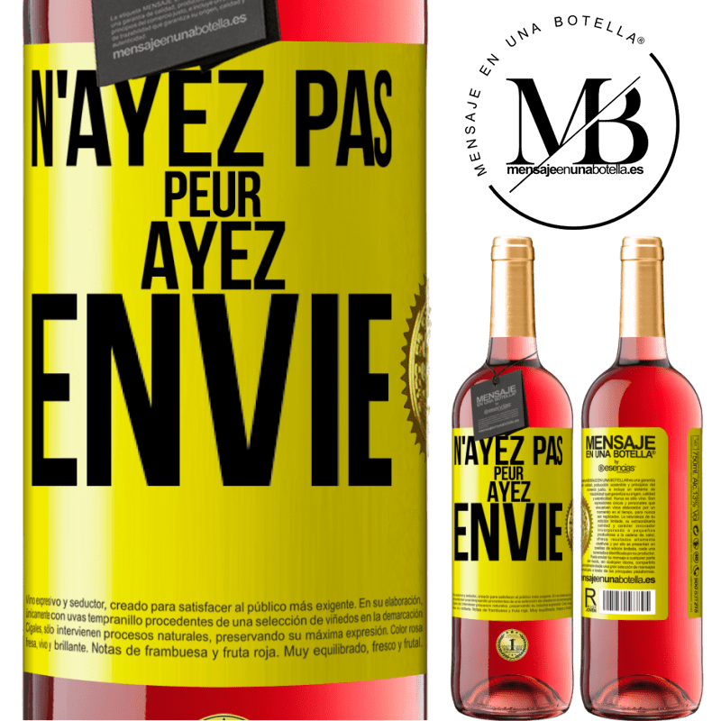 29,95 € Envoi gratuit | Vin rosé Édition ROSÉ N'ayez pas peur. Ayez envie Étiquette Jaune. Étiquette personnalisable Vin jeune Récolte 2023 Tempranillo