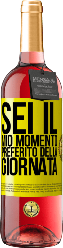 29,95 € | Vino rosato Edizione ROSÉ Sei il mio momento preferito della giornata Etichetta Gialla. Etichetta personalizzabile Vino giovane Raccogliere 2025 Tempranillo