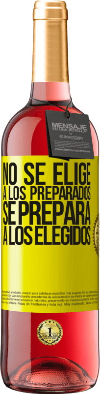 29,95 € Envío gratis | Vino Rosado Edición ROSÉ No se elige a los preparados, se prepara a los elegidos Etiqueta Amarilla. Etiqueta personalizable Vino joven Cosecha 2025 Tempranillo