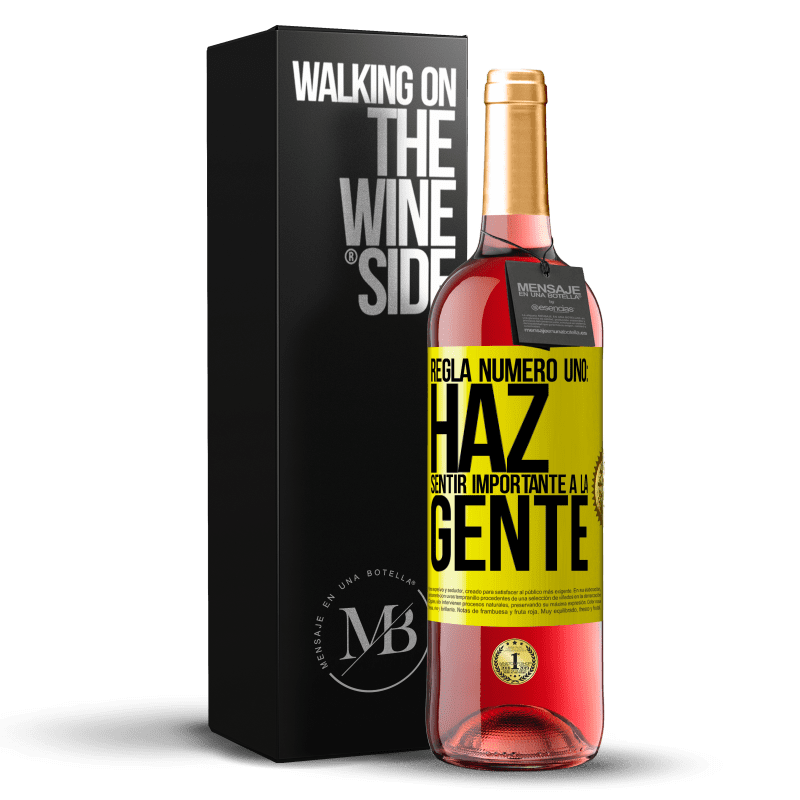 29,95 € Envío gratis | Vino Rosado Edición ROSÉ Regla número uno: haz sentir importante a la gente Etiqueta Amarilla. Etiqueta personalizable Vino joven Cosecha 2024 Tempranillo