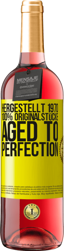 29,95 € | Roséwein ROSÉ Ausgabe Hergestellt 1970, 100% Originalstücke. Aged to perfection Gelbes Etikett. Anpassbares Etikett Junger Wein Ernte 2023 Tempranillo