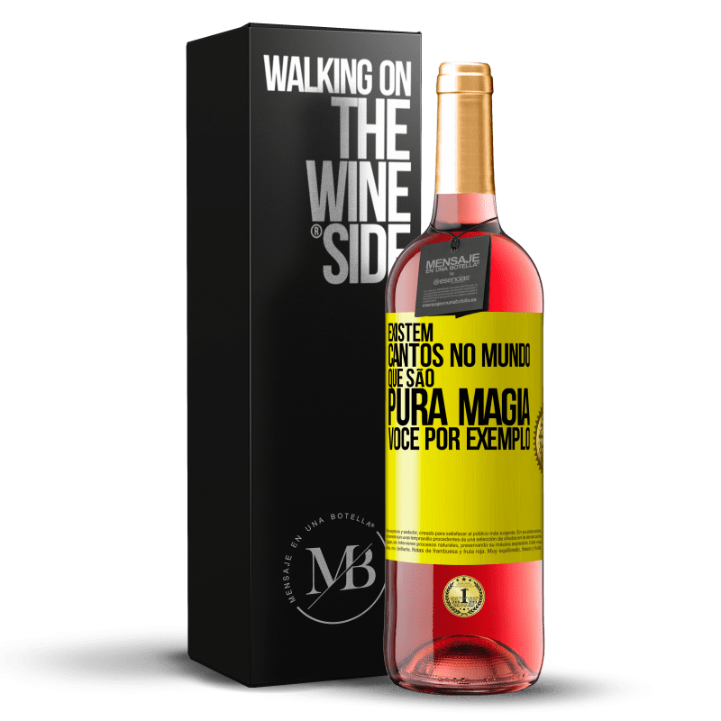 29,95 € Envio grátis | Vinho rosé Edição ROSÉ Existem cantos no mundo que são pura magia. Você por exemplo Etiqueta Amarela. Etiqueta personalizável Vinho jovem Colheita 2023 Tempranillo