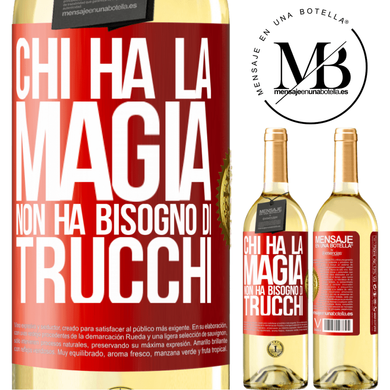 29,95 € Spedizione Gratuita | Vino bianco Edizione WHITE Chi ha la magia non ha bisogno di trucchi Etichetta Rossa. Etichetta personalizzabile Vino giovane Raccogliere 2025 Verdejo