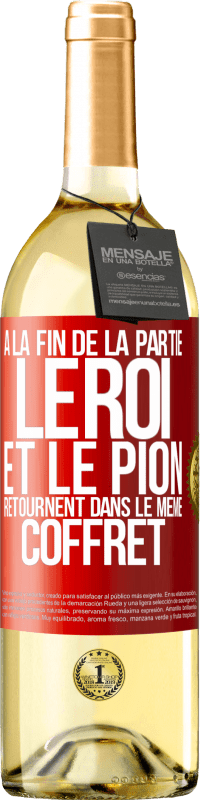 29,95 € Envoi gratuit | Vin blanc Édition WHITE A la fin de la partie le roi et le pion retournent dans le même coffret Étiquette Rouge. Étiquette personnalisable Vin jeune Récolte 2024 Verdejo