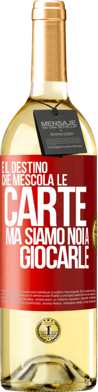 29,95 € | Vino bianco Edizione WHITE È il destino che mescola le carte, ma siamo noi a giocarle Etichetta Rossa. Etichetta personalizzabile Vino giovane Raccogliere 2024 Verdejo