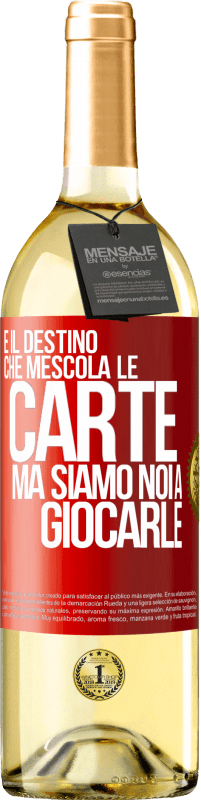 29,95 € | Vino bianco Edizione WHITE È il destino che mescola le carte, ma siamo noi a giocarle Etichetta Rossa. Etichetta personalizzabile Vino giovane Raccogliere 2025 Verdejo