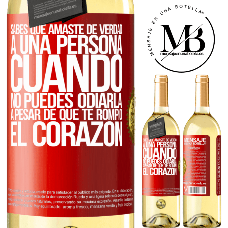 29,95 € Envío gratis | Vino Blanco Edición WHITE Sabes que amaste de verdad a una persona cuando no puedes odiarla a pesar de que te rompió el corazón Etiqueta Roja. Etiqueta personalizable Vino joven Cosecha 2024 Verdejo