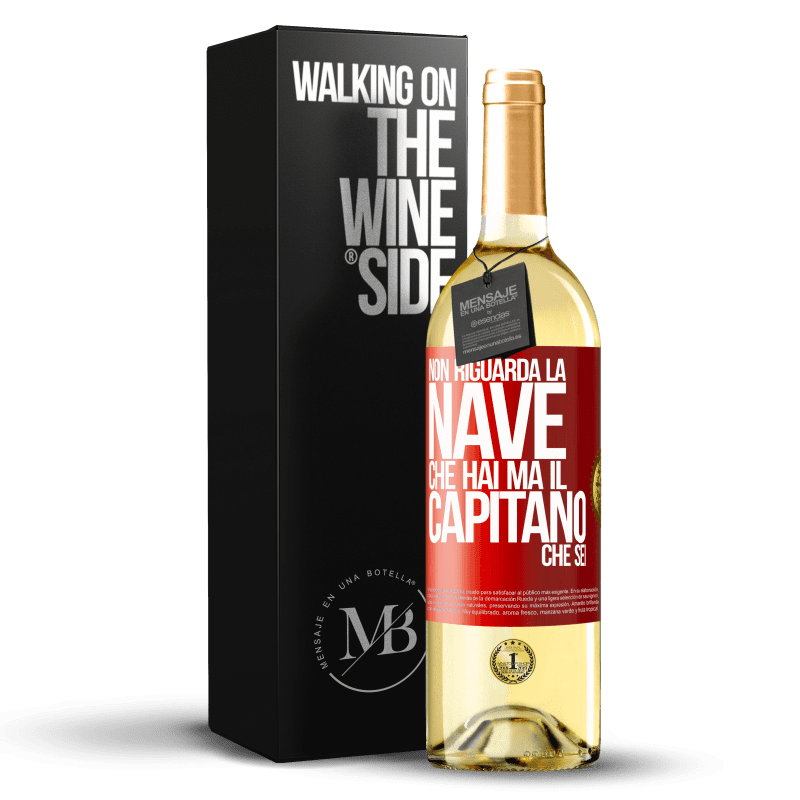 29,95 € Spedizione Gratuita | Vino bianco Edizione WHITE Non riguarda la nave che hai, ma il capitano che sei Etichetta Rossa. Etichetta personalizzabile Vino giovane Raccogliere 2025 Verdejo