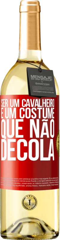 29,95 € | Vinho branco Edição WHITE Ser um cavalheiro é um costume que não decola Etiqueta Vermelha. Etiqueta personalizável Vinho jovem Colheita 2025 Verdejo
