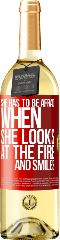 29,95 € | White Wine WHITE Edition She has to be afraid when she looks at the fire and smiles Red Label. Customizable label Young wine Harvest 2024 Verdejo