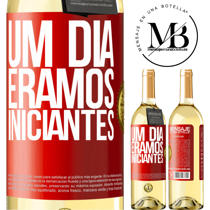 29,95 € Envio grátis | Vinho branco Edição WHITE Um dia éramos iniciantes Etiqueta Vermelha. Etiqueta personalizável Vinho jovem Colheita 2024 Verdejo