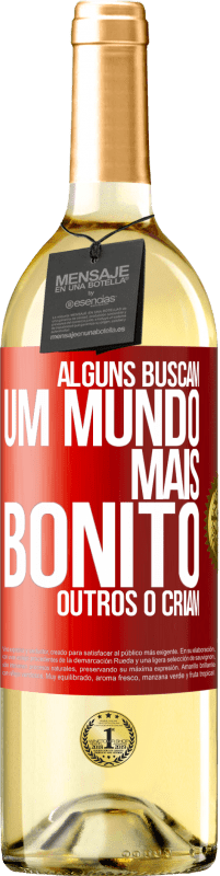 29,95 € | Vinho branco Edição WHITE Alguns buscam um mundo mais bonito, outros o criam Etiqueta Vermelha. Etiqueta personalizável Vinho jovem Colheita 2024 Verdejo