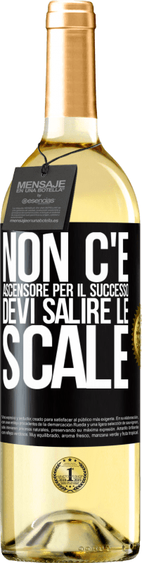 29,95 € Spedizione Gratuita | Vino bianco Edizione WHITE Non c'è ascensore per il successo. Devi salire le scale Etichetta Nera. Etichetta personalizzabile Vino giovane Raccogliere 2025 Verdejo