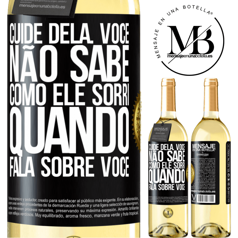 29,95 € Envio grátis | Vinho branco Edição WHITE Cuide dela. Você não sabe como ele sorri quando fala sobre você Etiqueta Preta. Etiqueta personalizável Vinho jovem Colheita 2024 Verdejo
