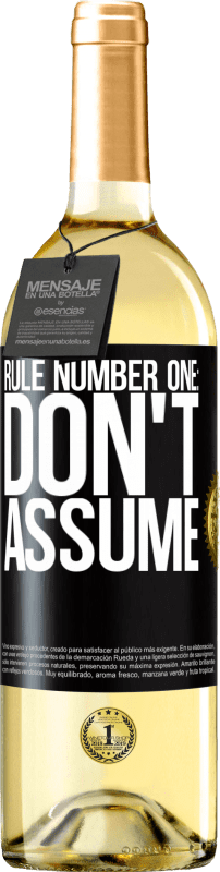 29,95 € | Белое вино Издание WHITE Правило номер один: не предполагайте Черная метка. Настраиваемая этикетка Молодое вино Урожай 2023 Verdejo