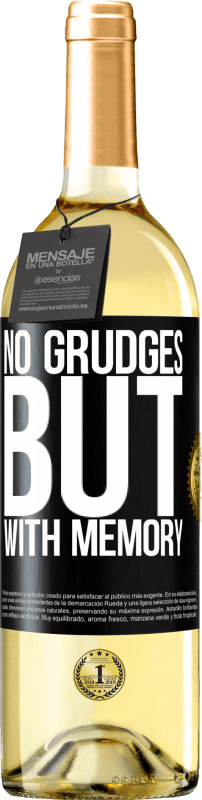 29,95 € | White Wine WHITE Edition No grudges, but with memory Black Label. Customizable label Young wine Harvest 2023 Verdejo