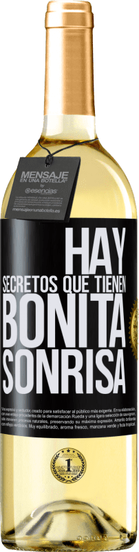 29,95 € | Vino Blanco Edición WHITE Hay secretos que tienen bonita sonrisa Etiqueta Negra. Etiqueta personalizable Vino joven Cosecha 2024 Verdejo