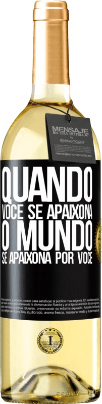 29,95 € | Vinho branco Edição WHITE Quando você se apaixona, o mundo se apaixona por você Etiqueta Preta. Etiqueta personalizável Vinho jovem Colheita 2024 Verdejo