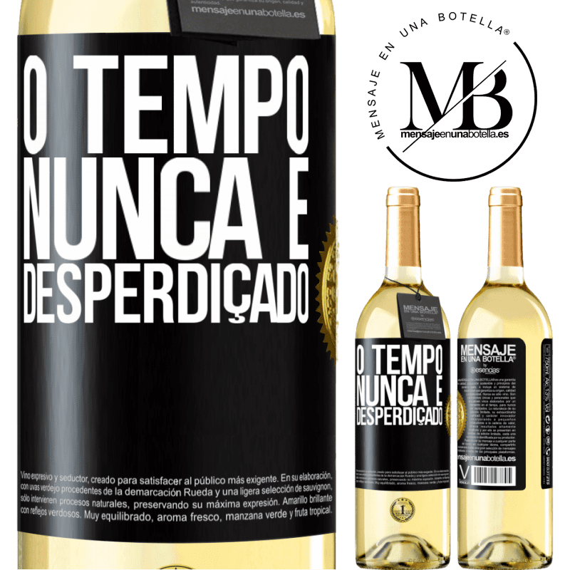 29,95 € Envio grátis | Vinho branco Edição WHITE O tempo nunca é desperdiçado Etiqueta Preta. Etiqueta personalizável Vinho jovem Colheita 2023 Verdejo