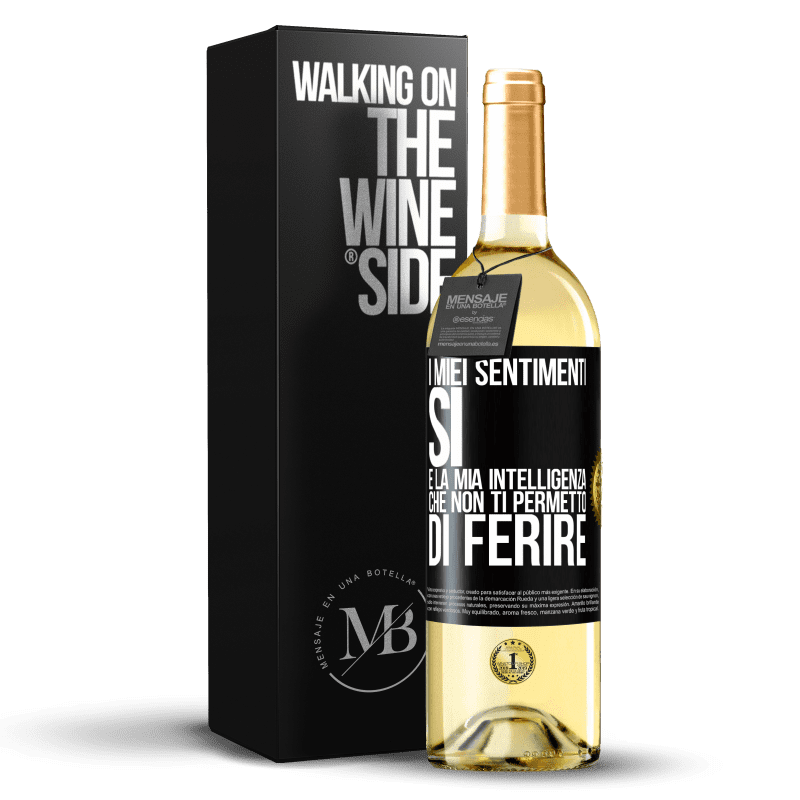 29,95 € Spedizione Gratuita | Vino bianco Edizione WHITE I miei sentimenti, sì. È la mia intelligenza che non ti permetto di ferire Etichetta Nera. Etichetta personalizzabile Vino giovane Raccogliere 2024 Verdejo