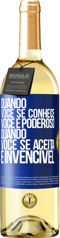 29,95 € | Vinho branco Edição WHITE Quando você se conhece, você é poderoso. Quando você se aceita, é invencível Etiqueta Azul. Etiqueta personalizável Vinho jovem Colheita 2024 Verdejo