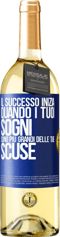 29,95 € Spedizione Gratuita | Vino bianco Edizione WHITE Il successo inizia quando i tuoi sogni sono più grandi delle tue scuse Etichetta Blu. Etichetta personalizzabile Vino giovane Raccogliere 2025 Verdejo
