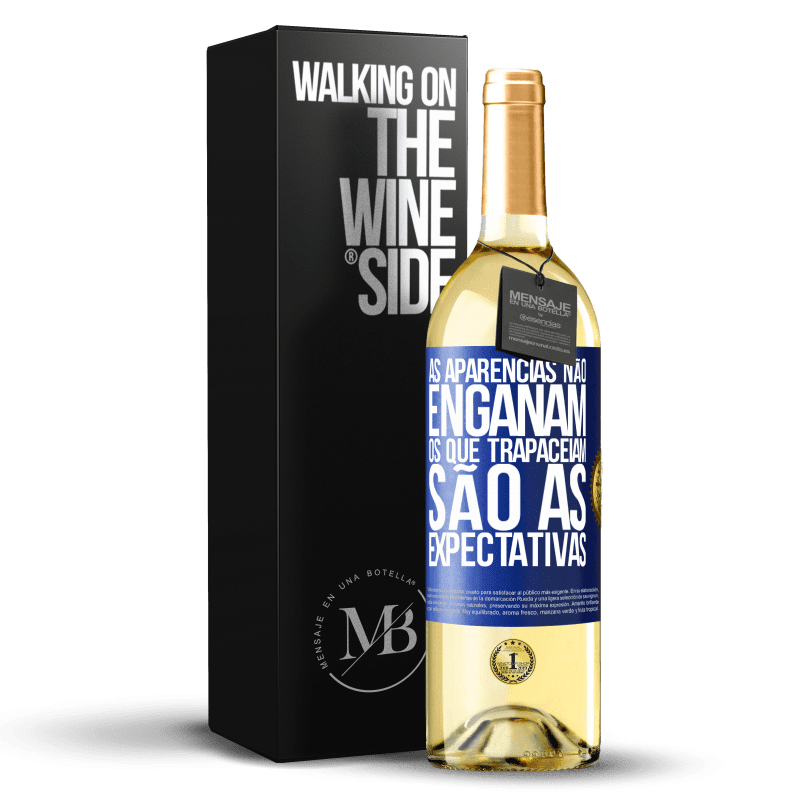 29,95 € Envio grátis | Vinho branco Edição WHITE As aparências não enganam. Os que trapaceiam são as expectativas Etiqueta Azul. Etiqueta personalizável Vinho jovem Colheita 2024 Verdejo